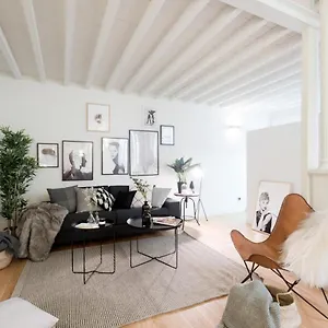  Apartamento Lolaloft, Centrico, Romantico Y Acogedor